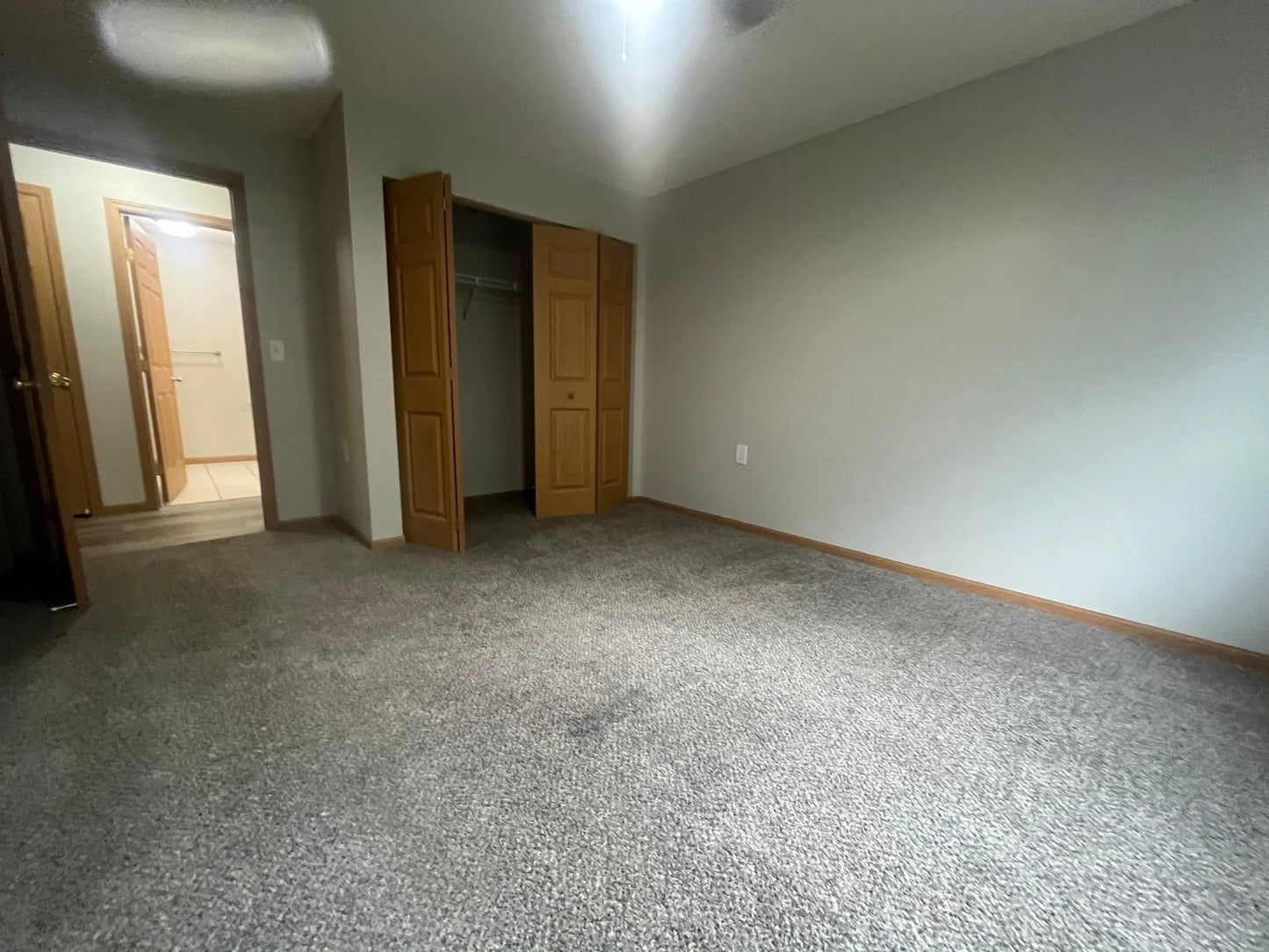1321 Lake Drive, Chanhassen, MN 55317