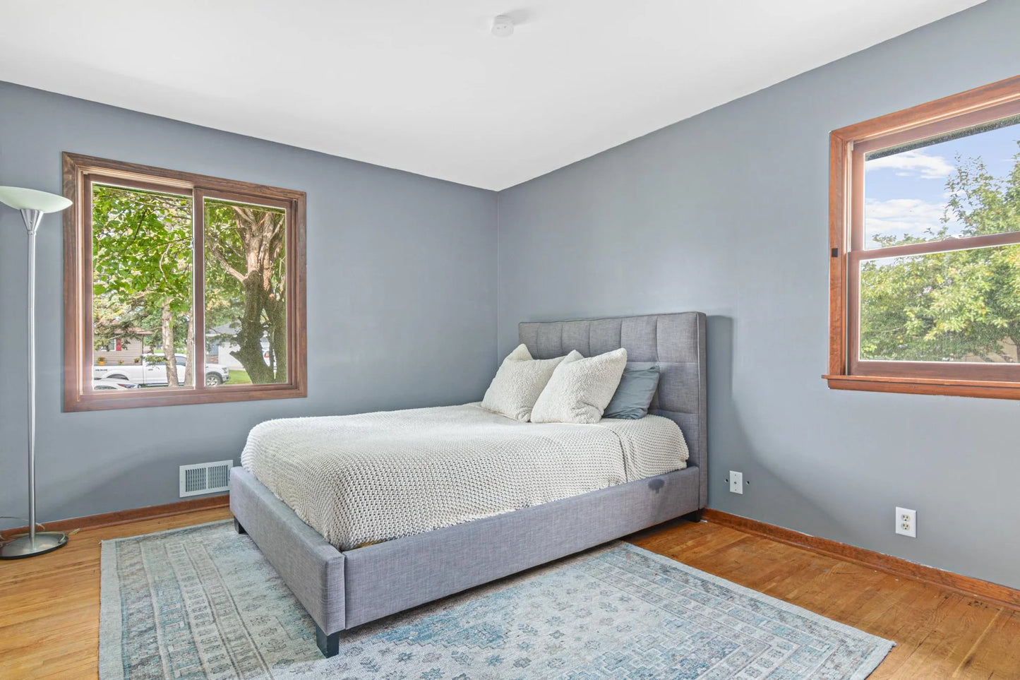 10249 Clinton Avenue, Bloomington, MN 55420