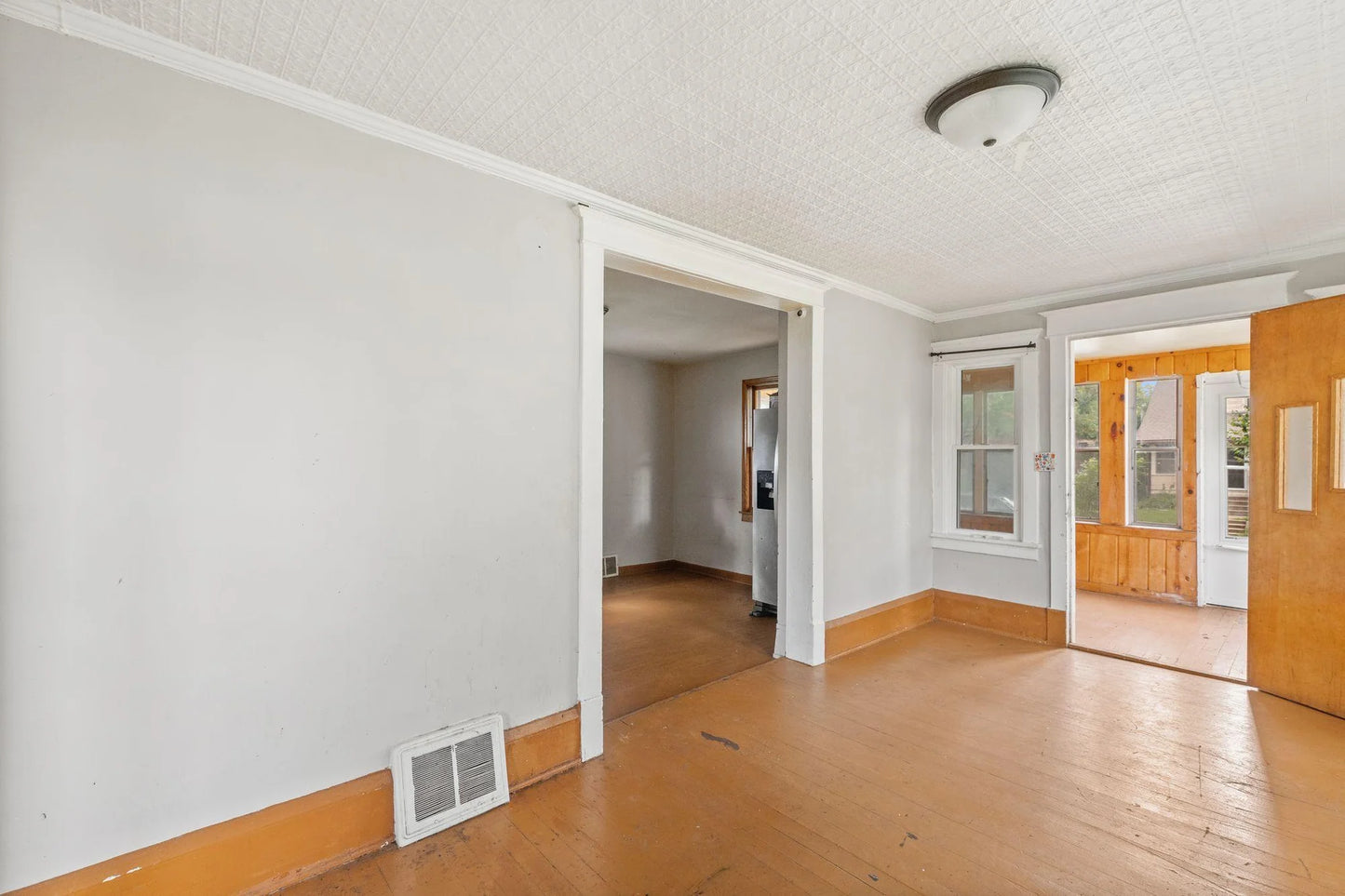 514 Sherburne Avenue, Saint Paul, MN 55103