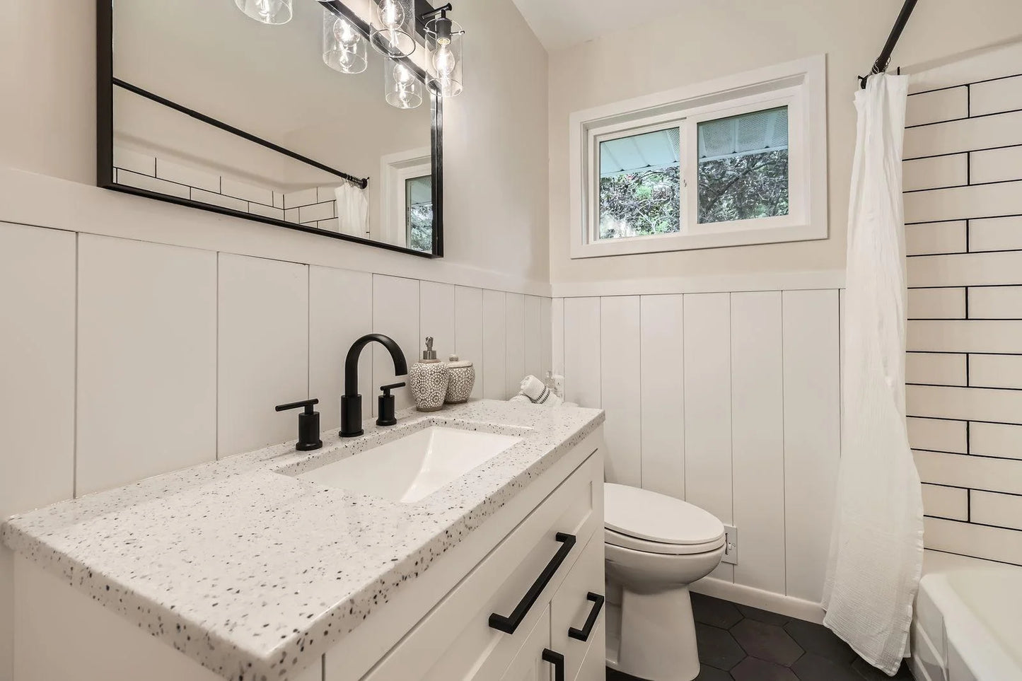 6318 Perry Avenue, Brooklyn Center, MN 55429