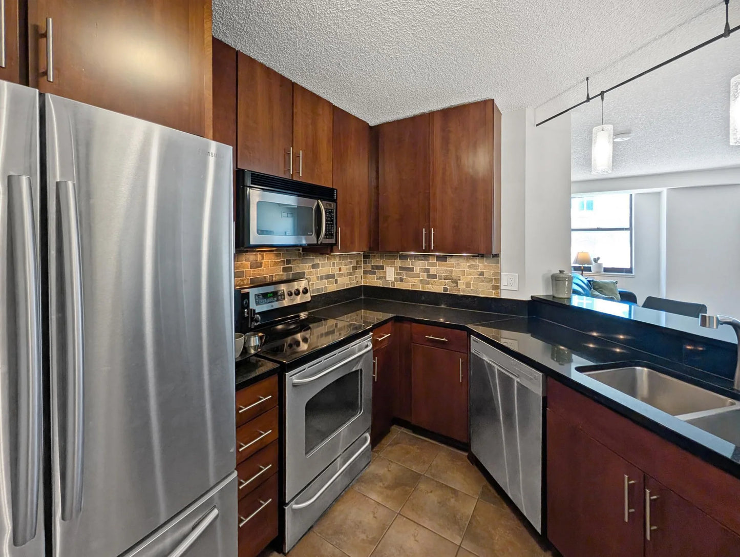 401 1st Street, Minneapolis, MN 55401