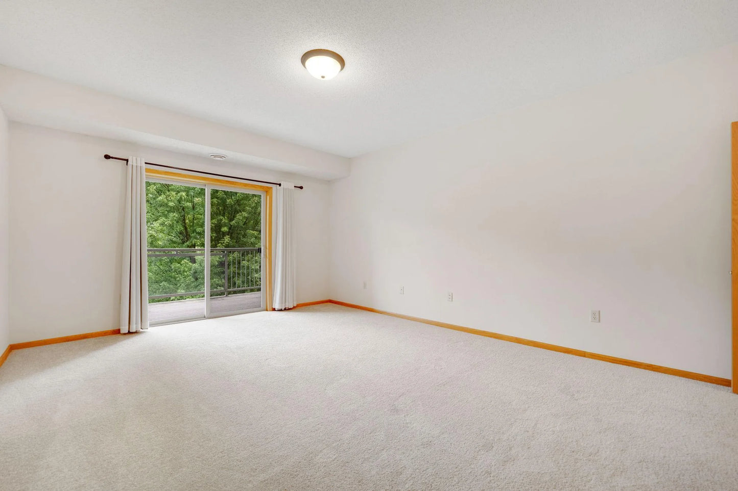 5200 Pathways Avenue, White Bear Lake, MN 55110