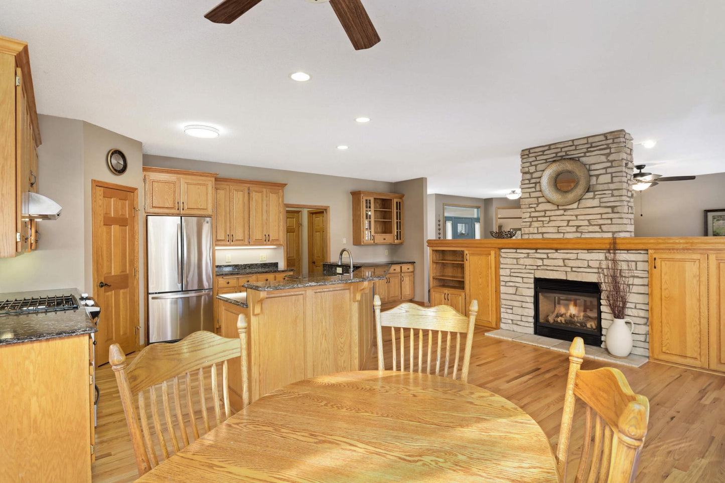 10422 Hidden Oaks Lane, Champlin, MN 55316