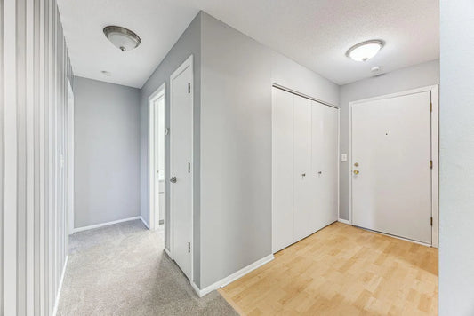 4380 Brookside Court, Edina, MN 55436