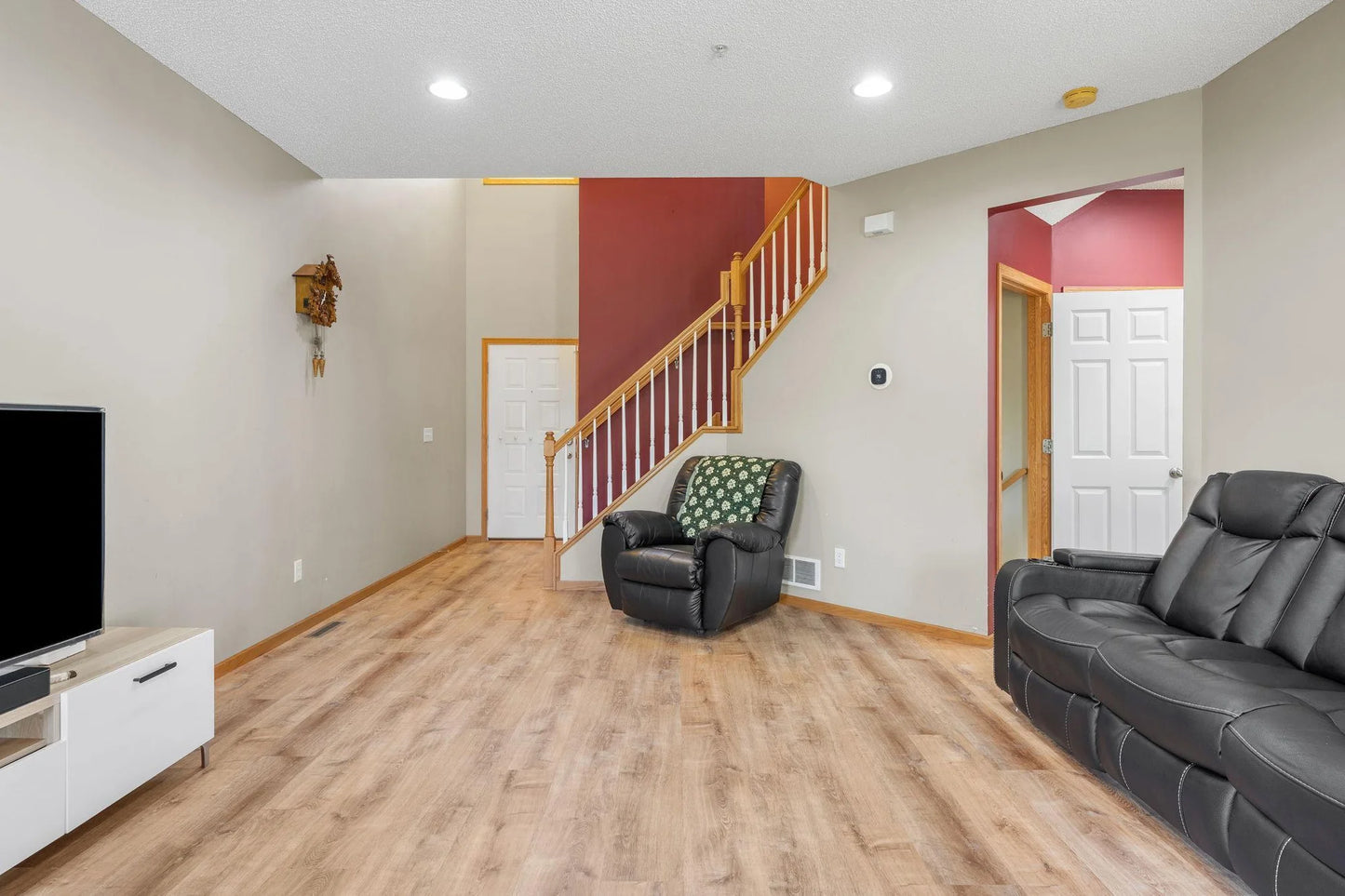 5048 Yuma Lane, Plymouth, MN 55446