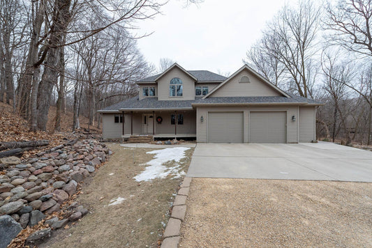 100 Hill Drive, Lime Twp, MN 56001