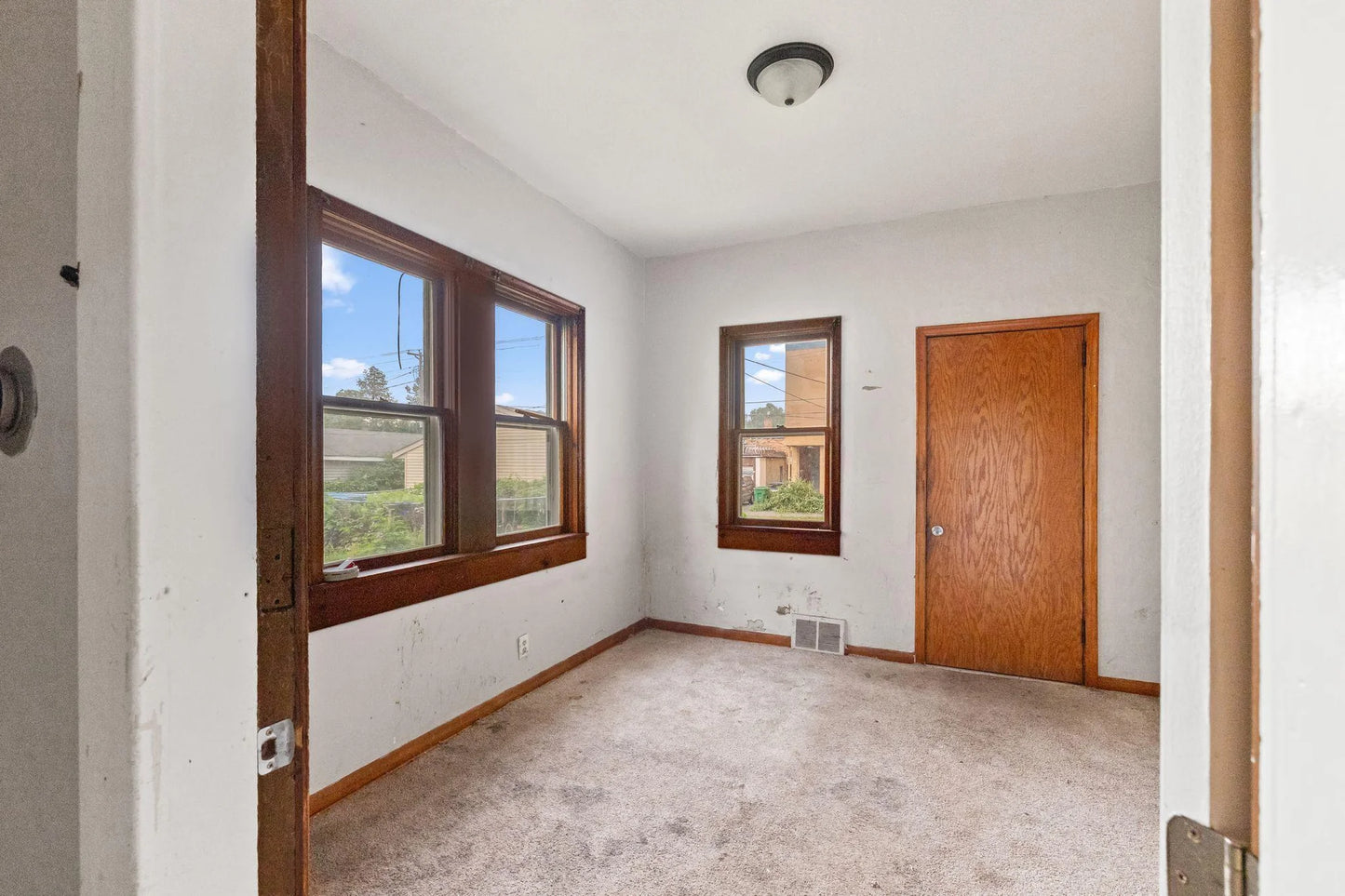 514 Sherburne Avenue, Saint Paul, MN 55103