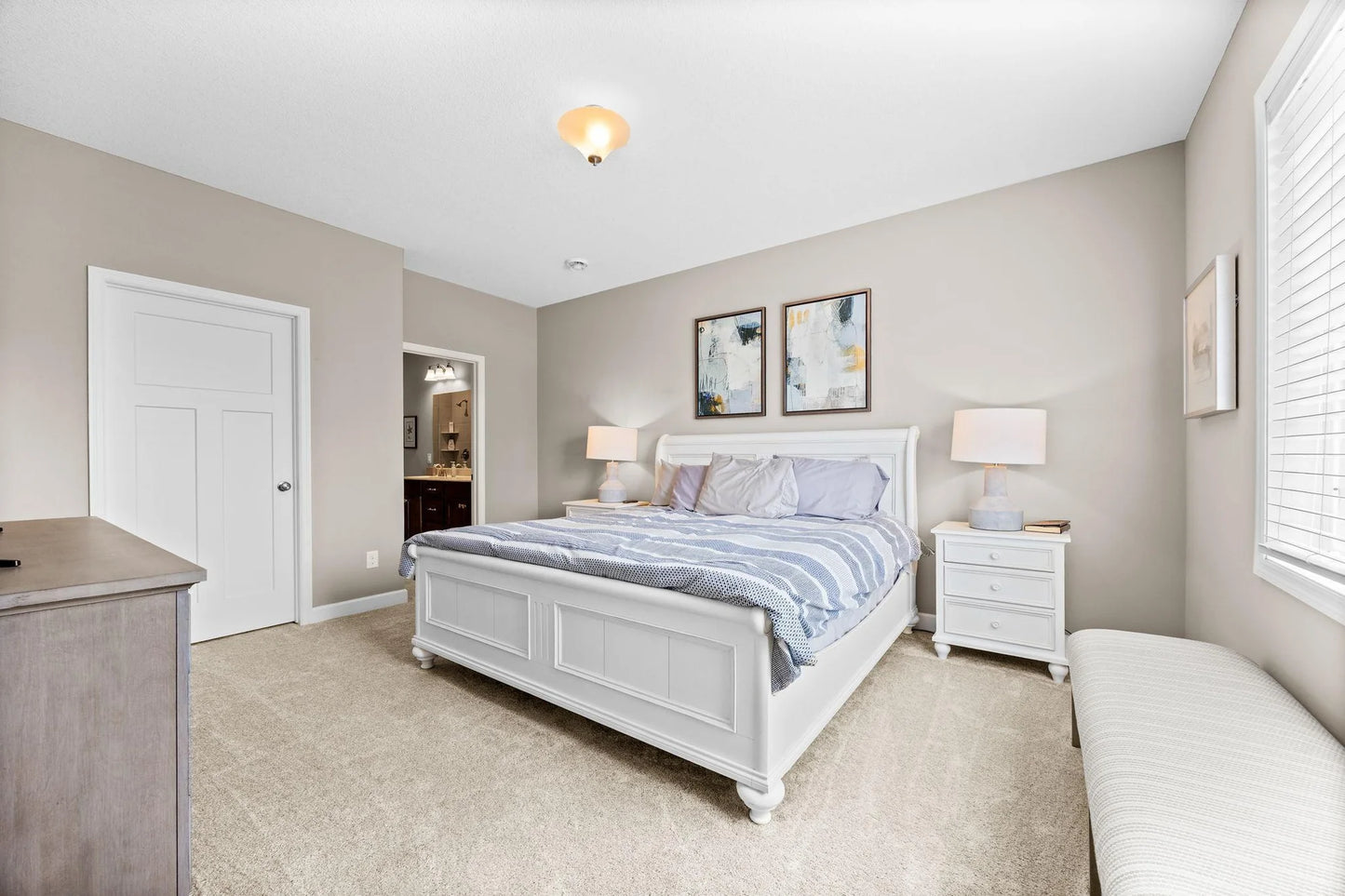 1045 Roselyn Drive, Victoria, MN 55386