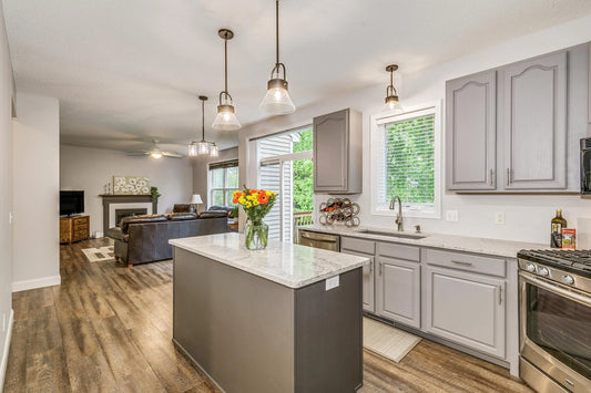 10447 Kilbirnie Road, Woodbury, MN 55129