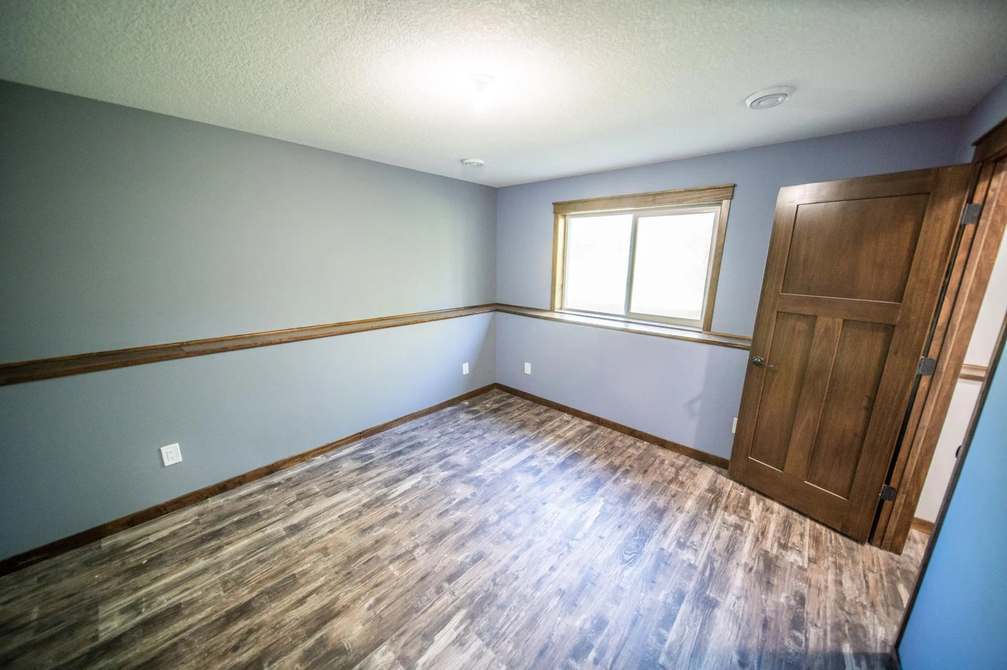 426 Creek Avenue , Delano, MN 55328