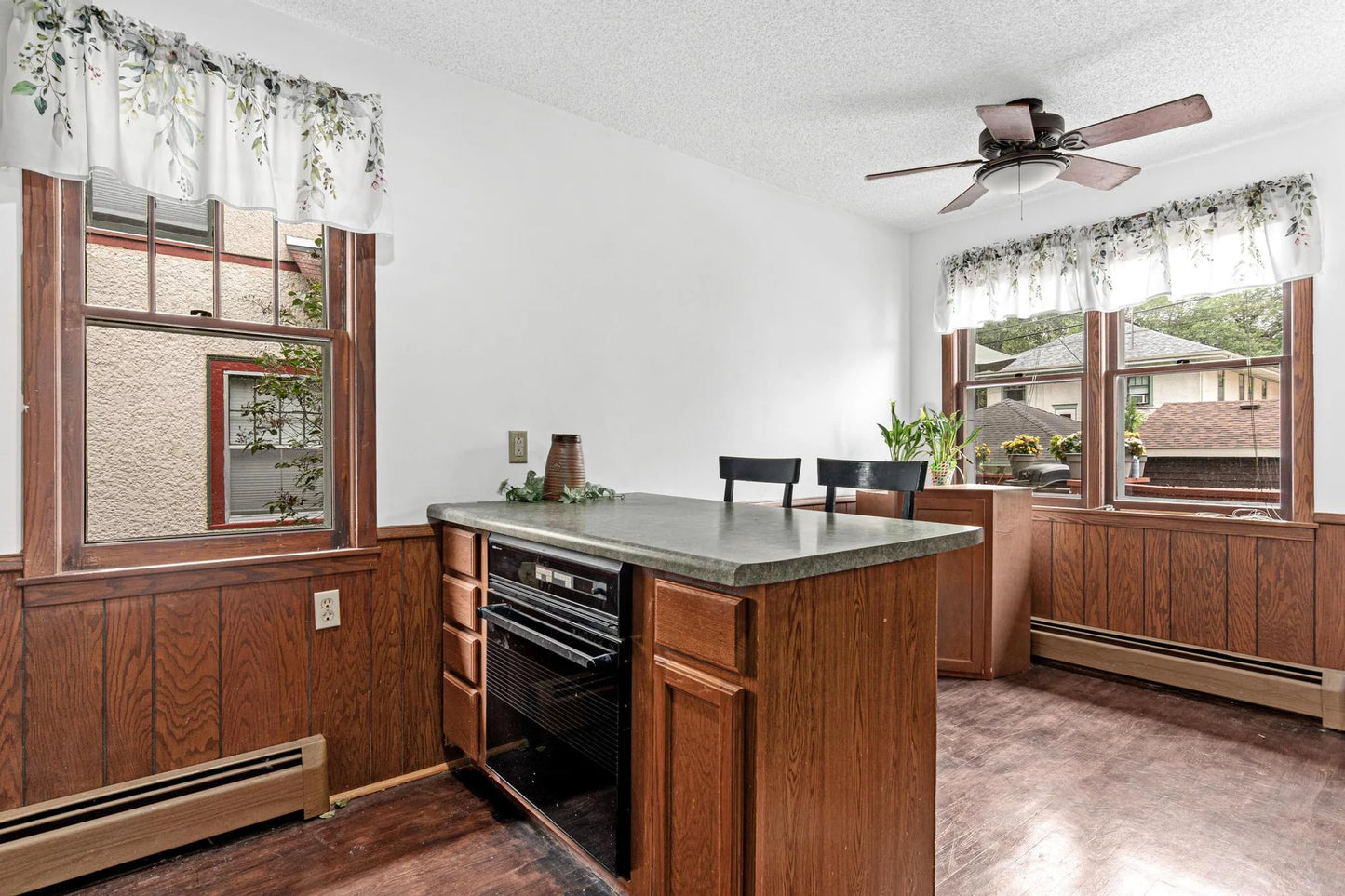 4348 Lyndale Avenue, Minneapolis, MN 55409