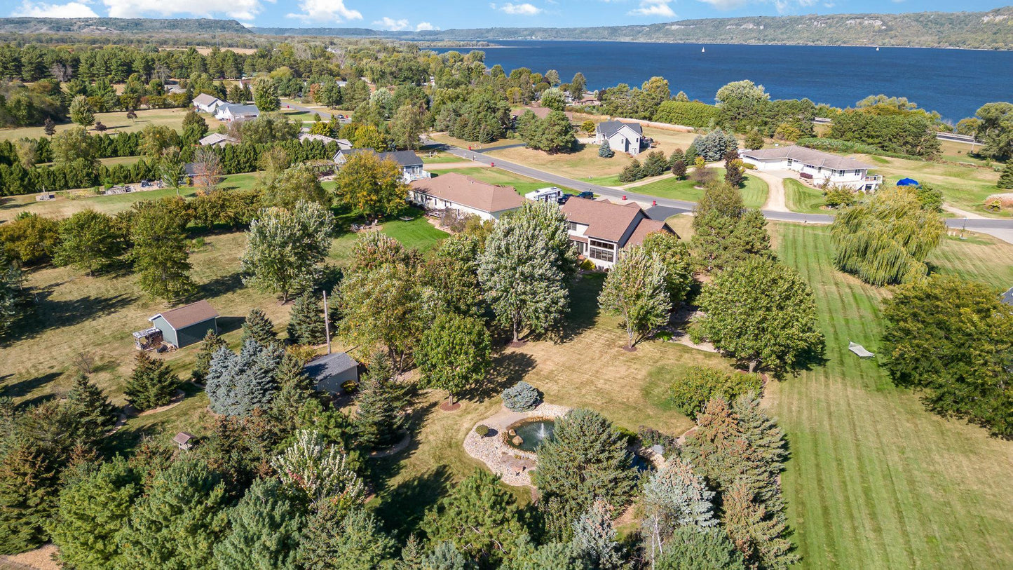 31925 Lakeview Drive, Lake City, MN 55041