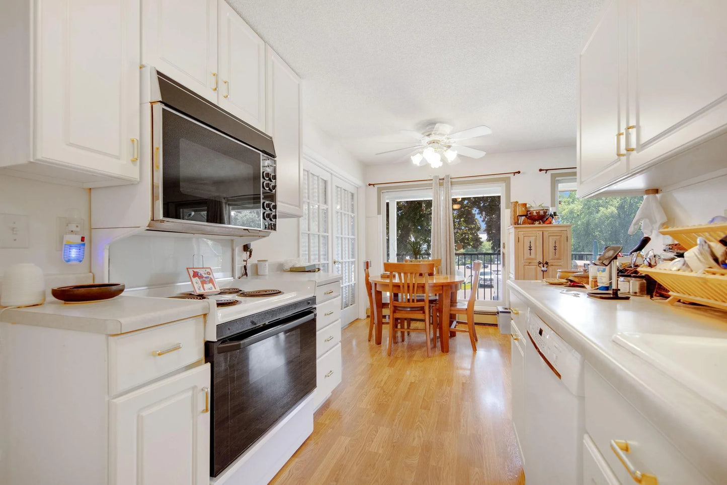 6201 Saint Croix Trail, Oak Park Heights, MN 55082