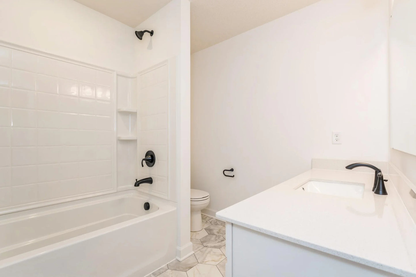1034 Ashbury Lane, Hanover, MN 55341