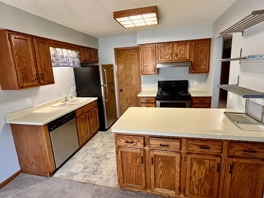 4378 Buckingham Court, Vadnais Heights, MN 55127