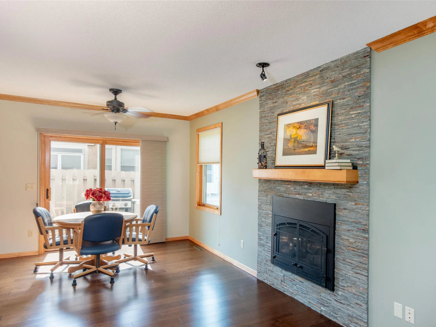 1407 Midway Parkway, Saint Paul, MN 55108