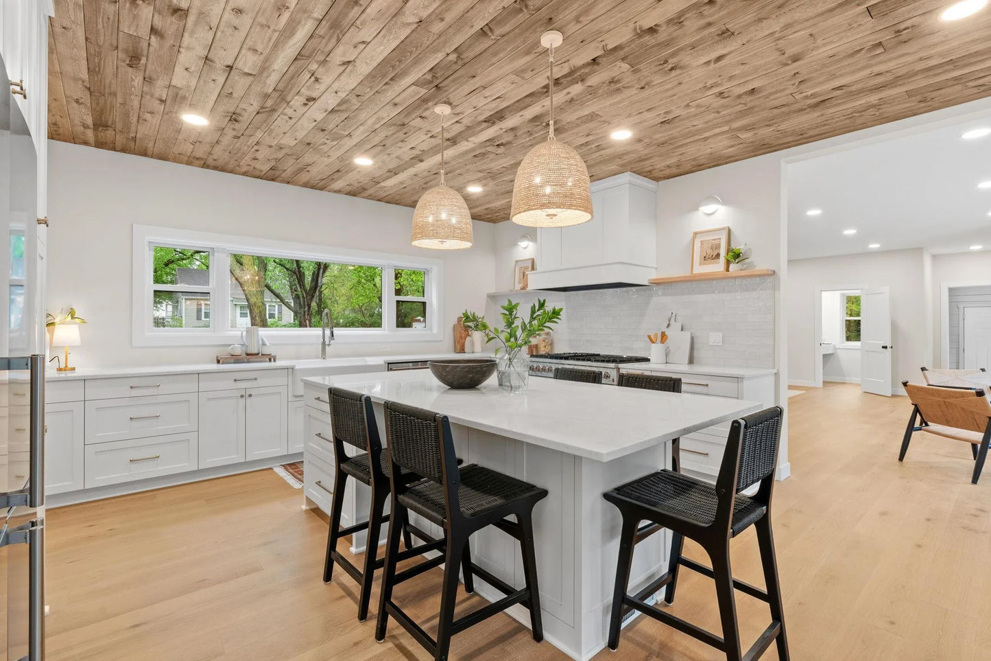 4404 Wilson Street, Minnetonka, MN 55345