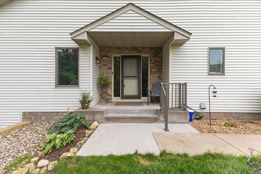 5850 Oxboro Avenue, Stillwater, MN 55082