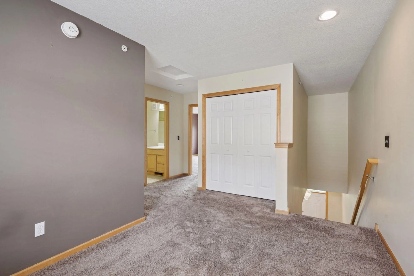 11350 Stratton Avenue, Eden Prairie, MN 55344