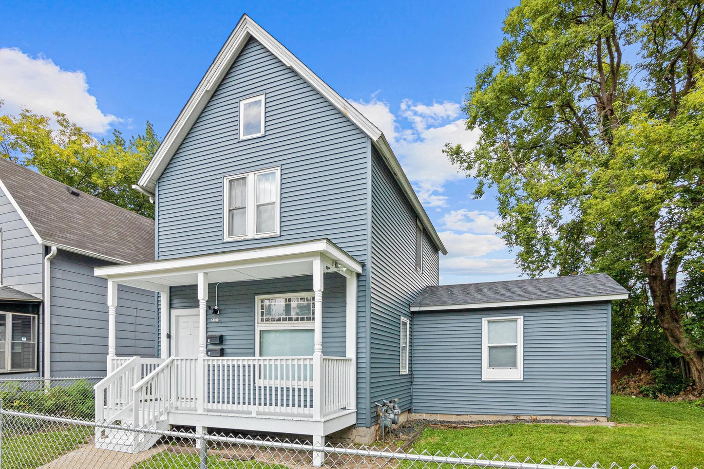 511 Van Buren Avenue, Saint Paul, MN 55103
