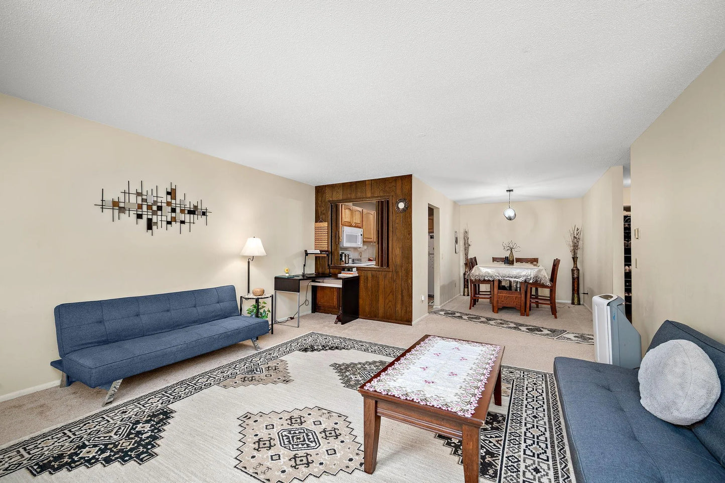 10211 Cedar Lake Road, Minnetonka, MN 55305