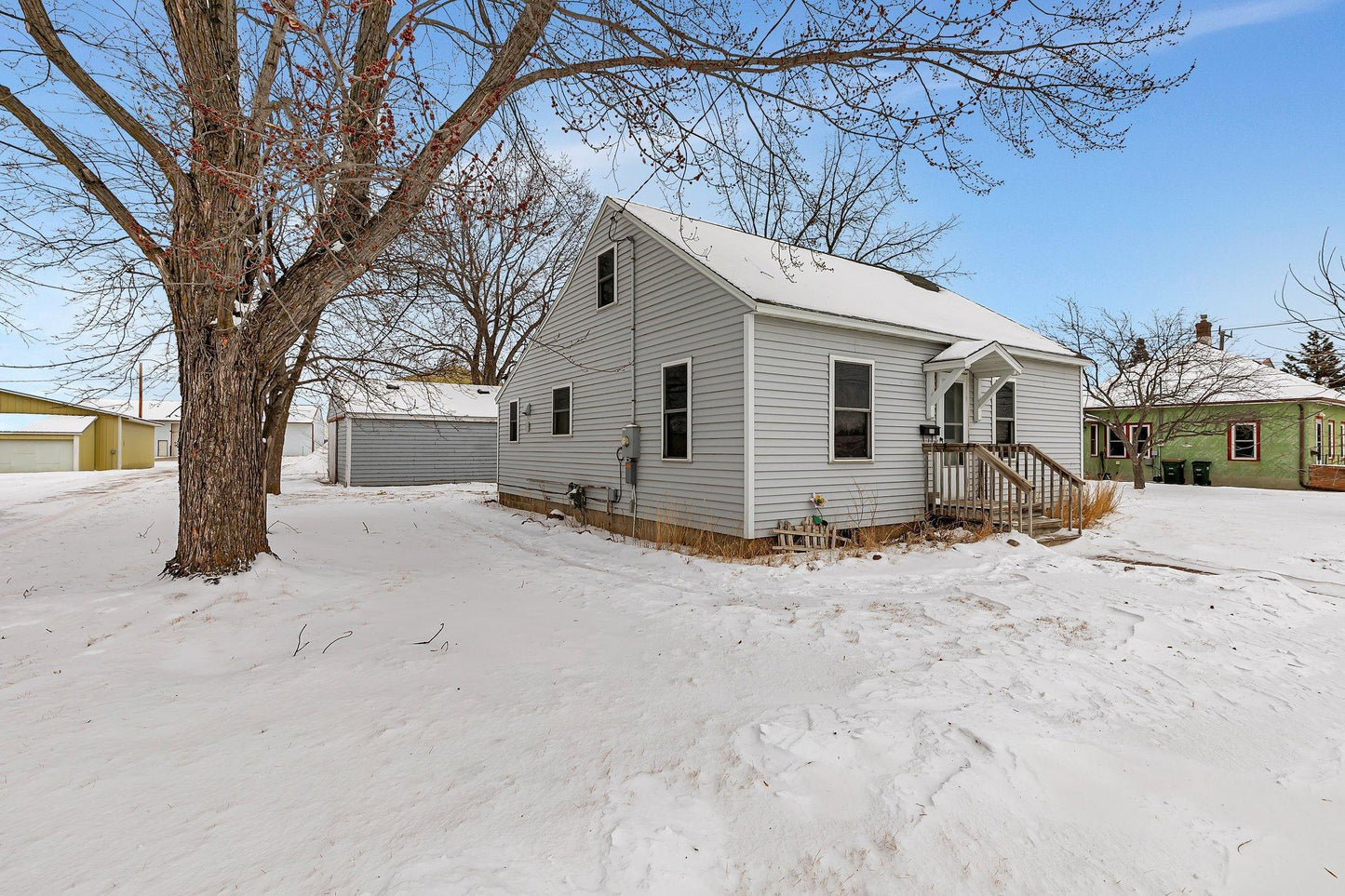 315 James Street, Paynesville, MN 56362