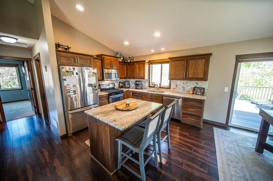 426 Creek Avenue , Delano, MN 55328
