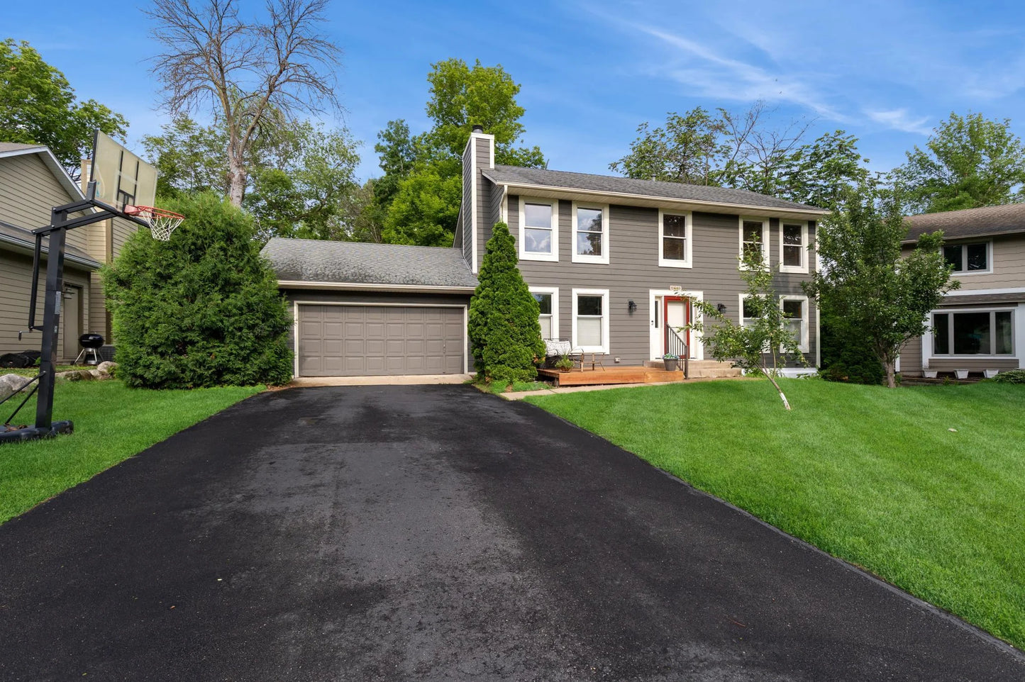 14500 Raleigh Avenue, Savage, MN 55378