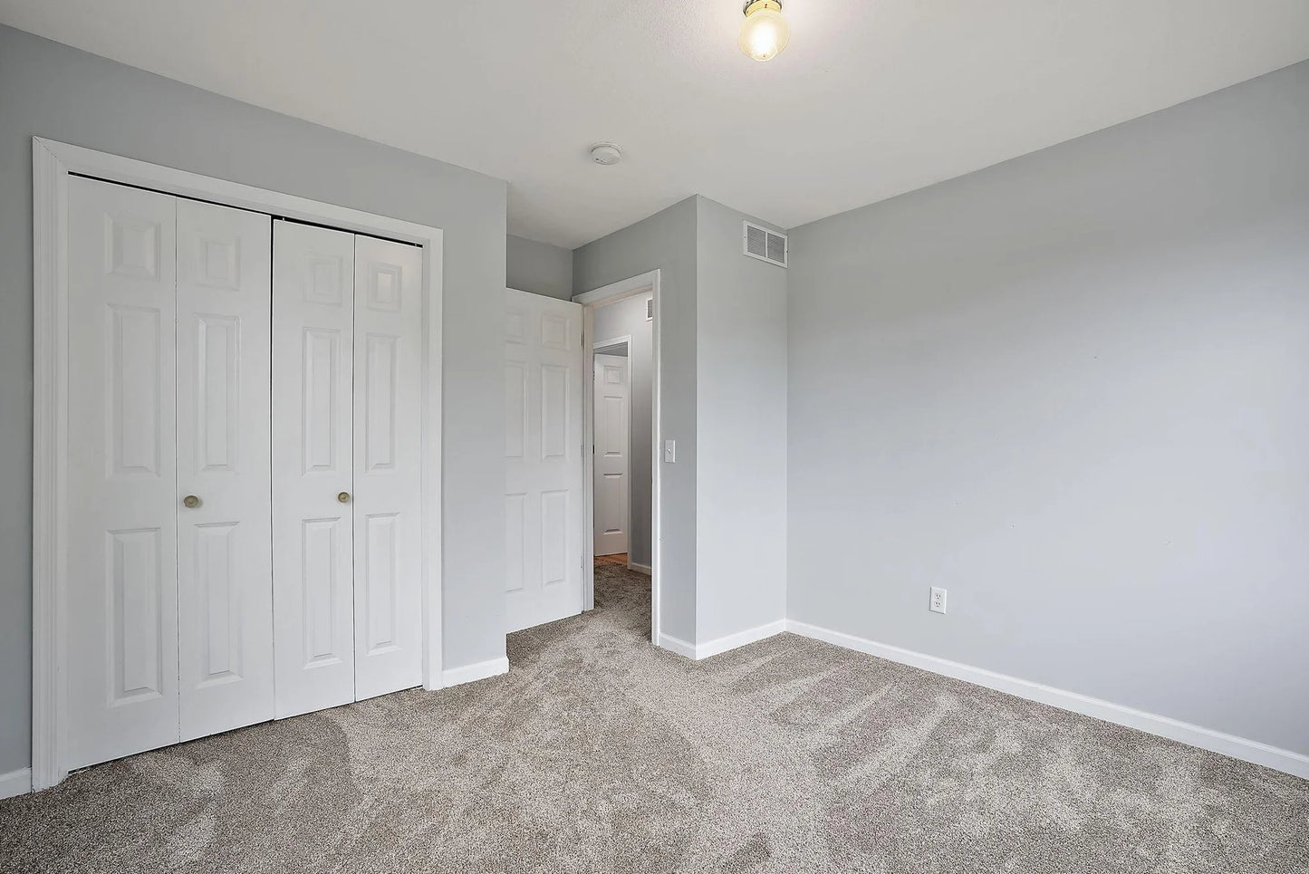517 Bidwell Street, Saint Paul, MN 55107