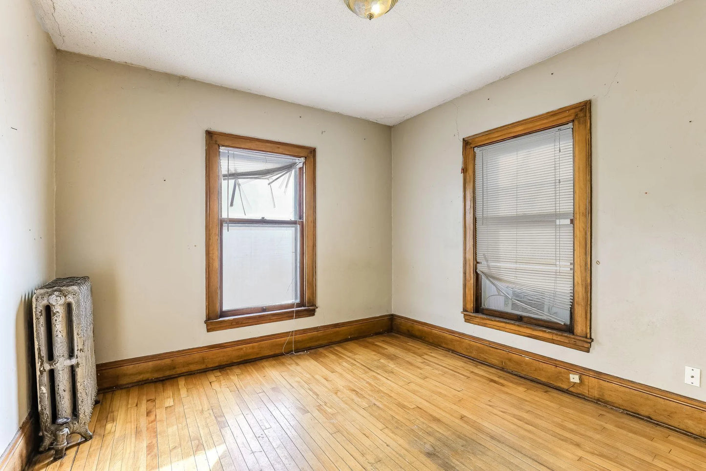 504 University Avenue, Minneapolis, MN 55414