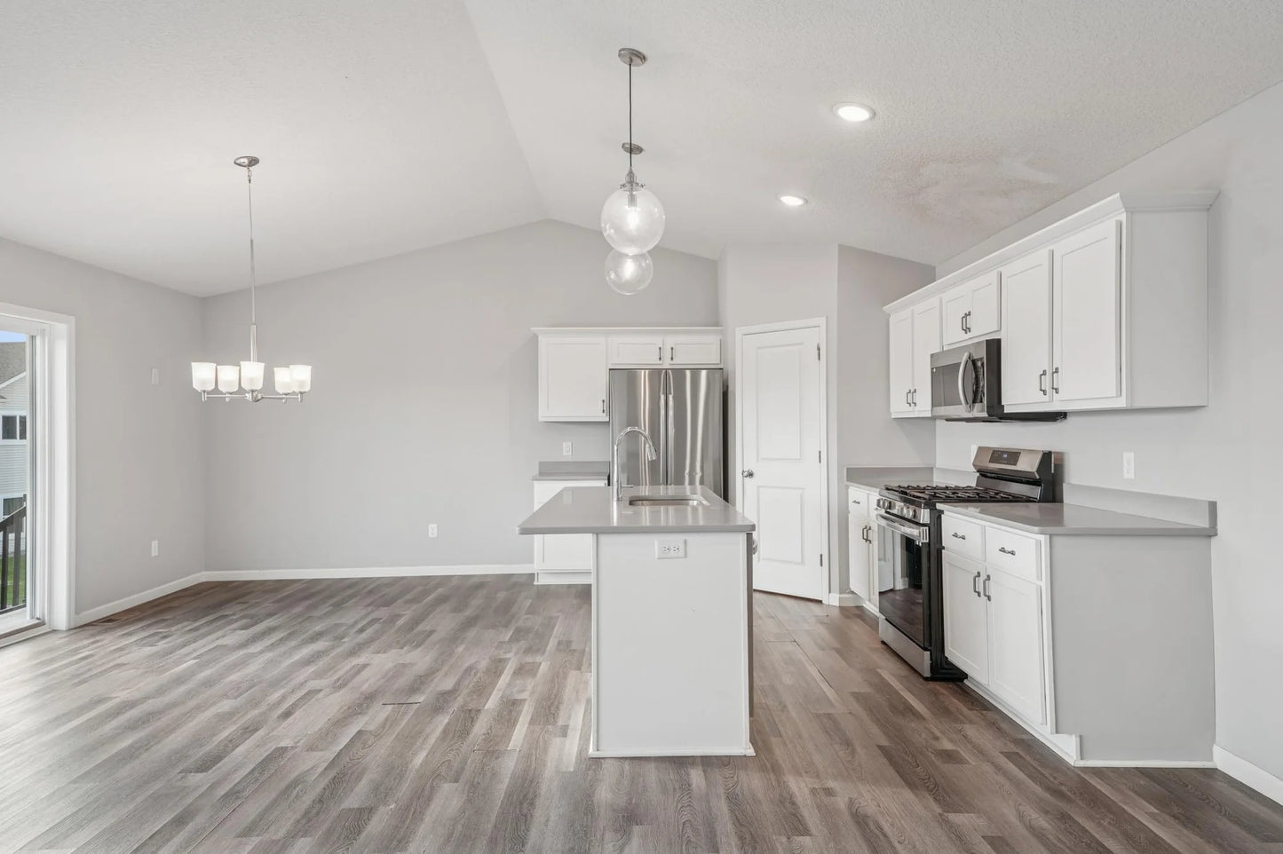 10254 Greystone Circle, Cottage Grove, MN 55016