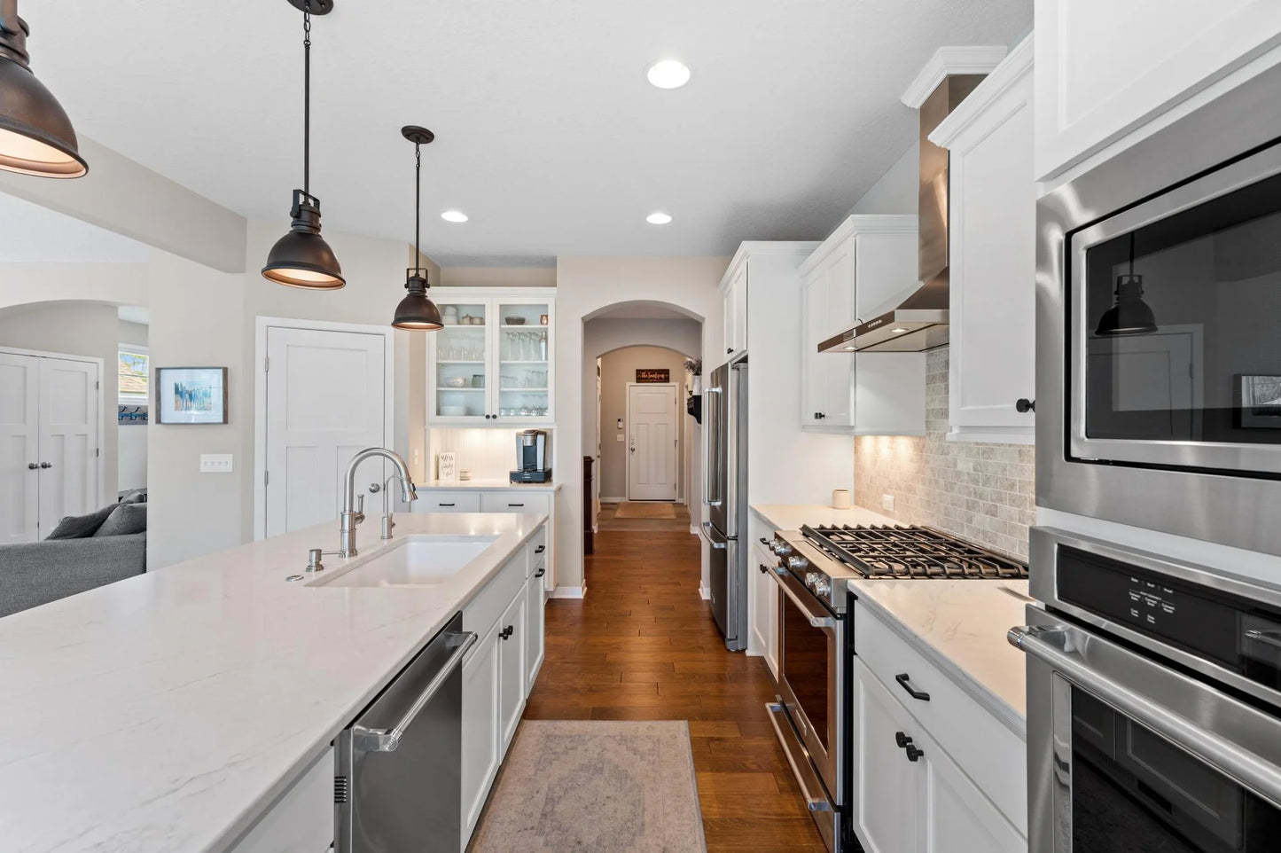 4764 Preserve Court, Hugo, MN 55038