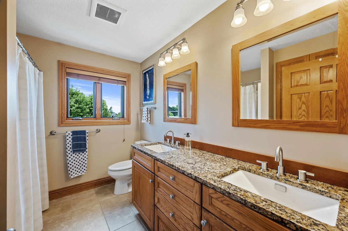 5265 Fenson Court, Hugo, MN 55038