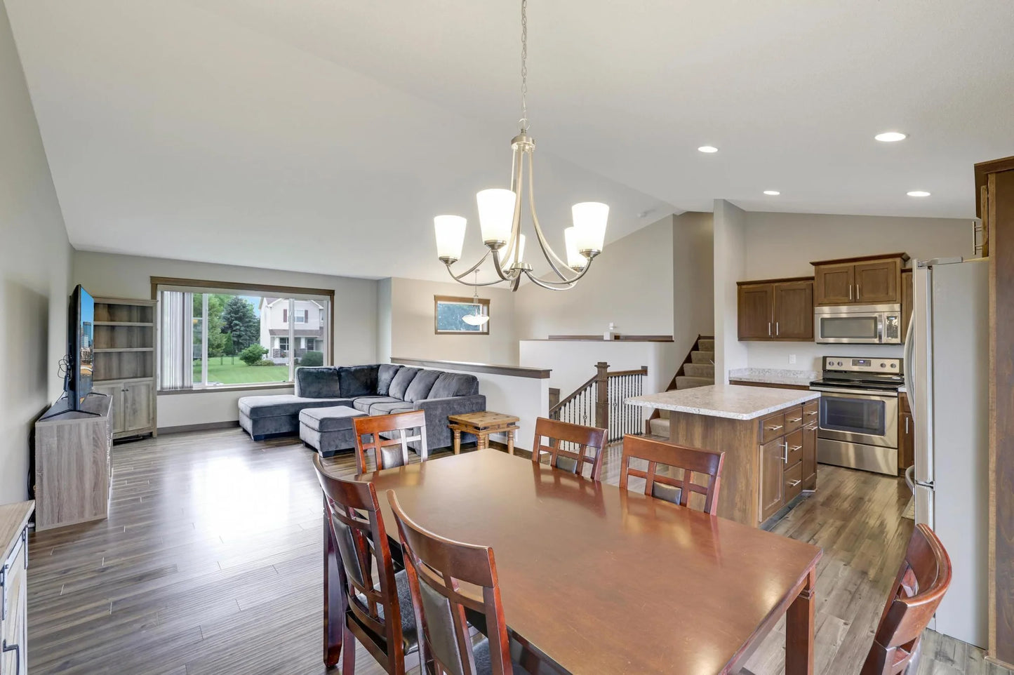 1035 Emerald Street, Hanover, MN 55341