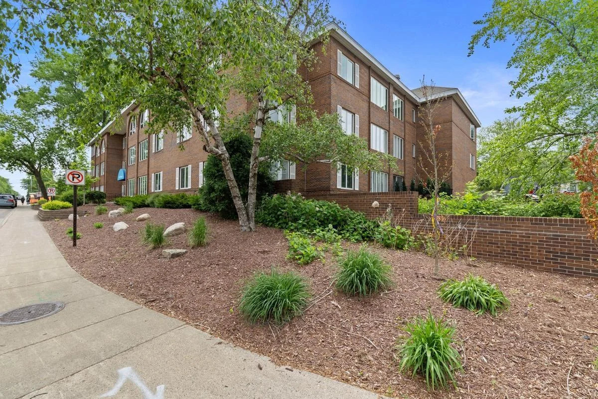 5100 France Avenue, Edina, MN 55410