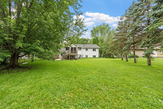 4366 Greenhaven Drive, Vadnais Heights, MN 55127