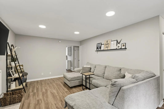 44 Walden Street, Burnsville, MN 55337