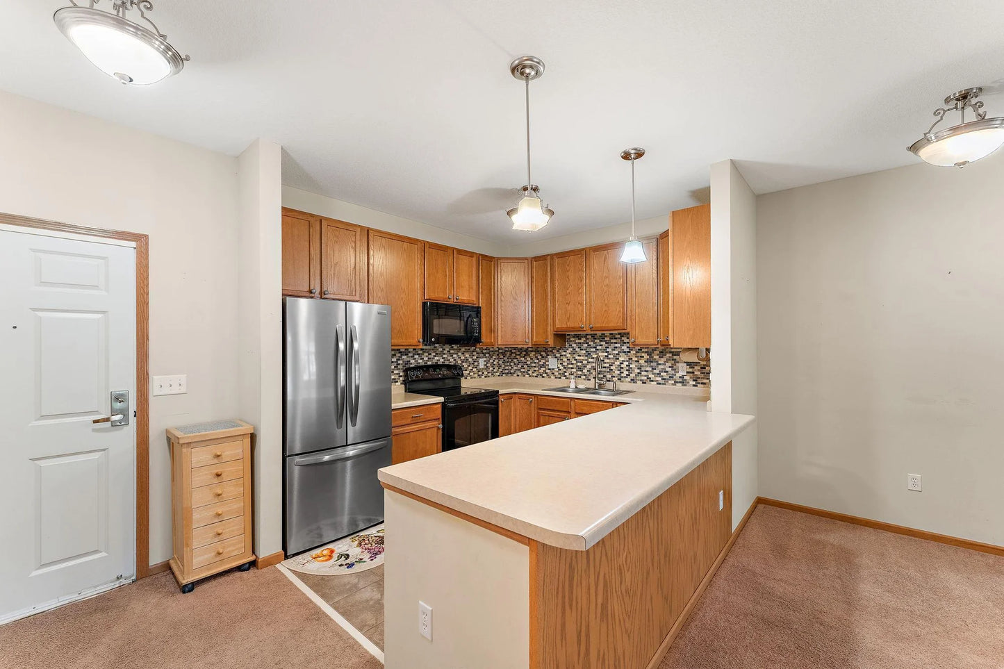 601 LeVander Way, South Saint Paul, MN 55075