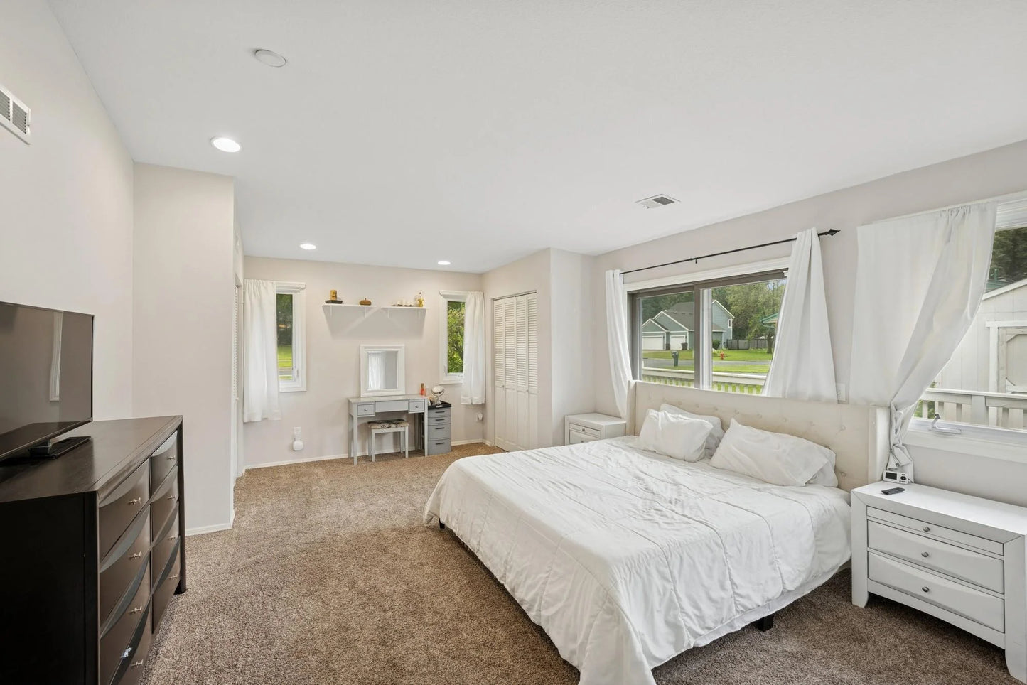 5731 Maves Trail, Prior Lake, MN 55372