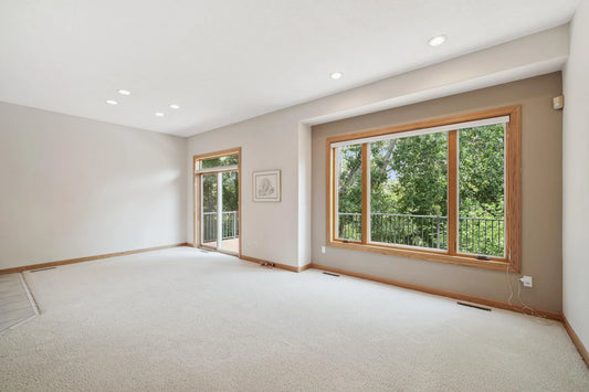 4354 Priorwood Street, Prior Lake, MN 55372