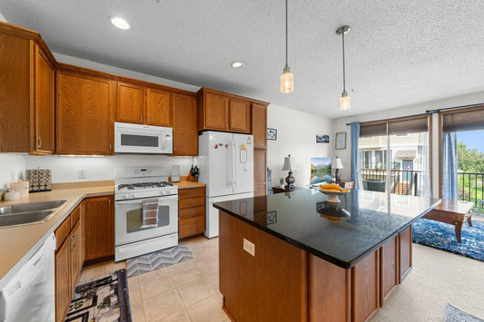 4735 Victor Path, Hugo, MN 55038