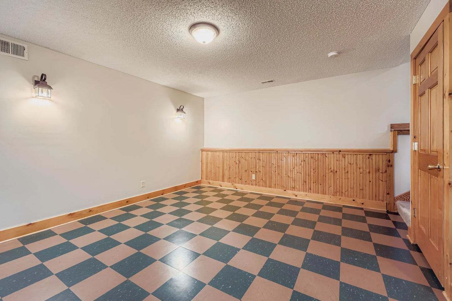 540 Creek Drive, Champlin, MN 55316