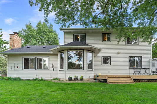 4363 Bramblewood Avenue, Vadnais Heights, MN 55127