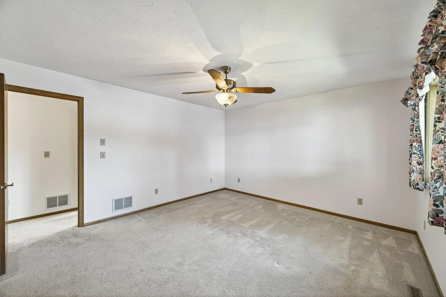 4287 Grainwood Circle, Prior Lake, MN 55372