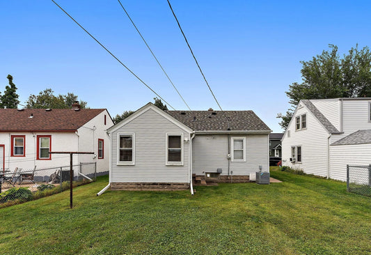 519 8th Avenue, South Saint Paul, MN 55075