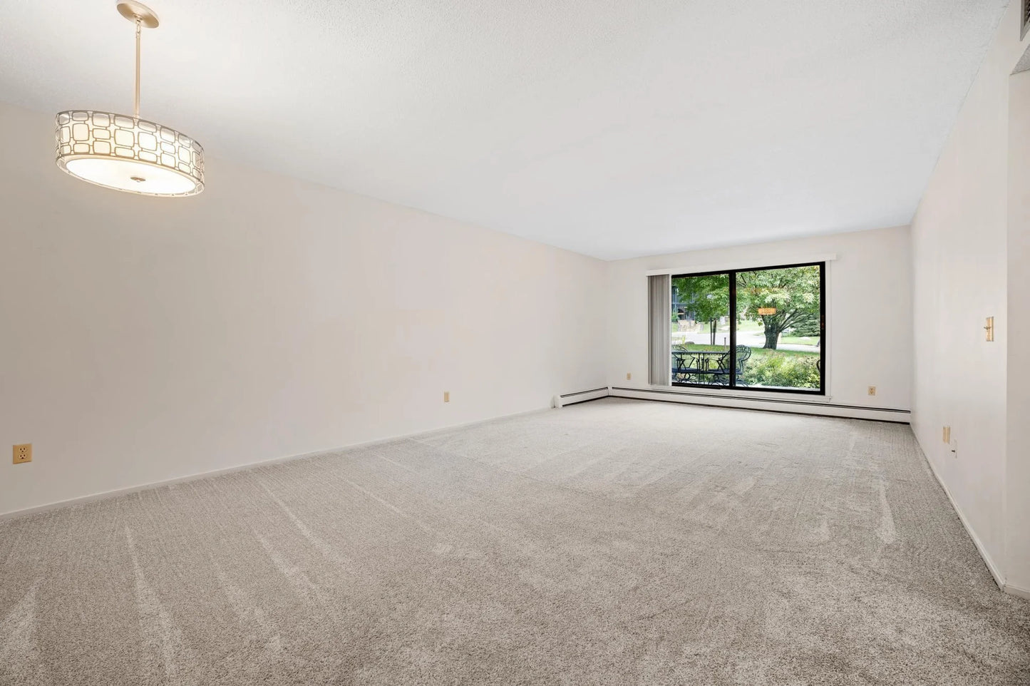 5140 102nd Street, Bloomington, MN 55437