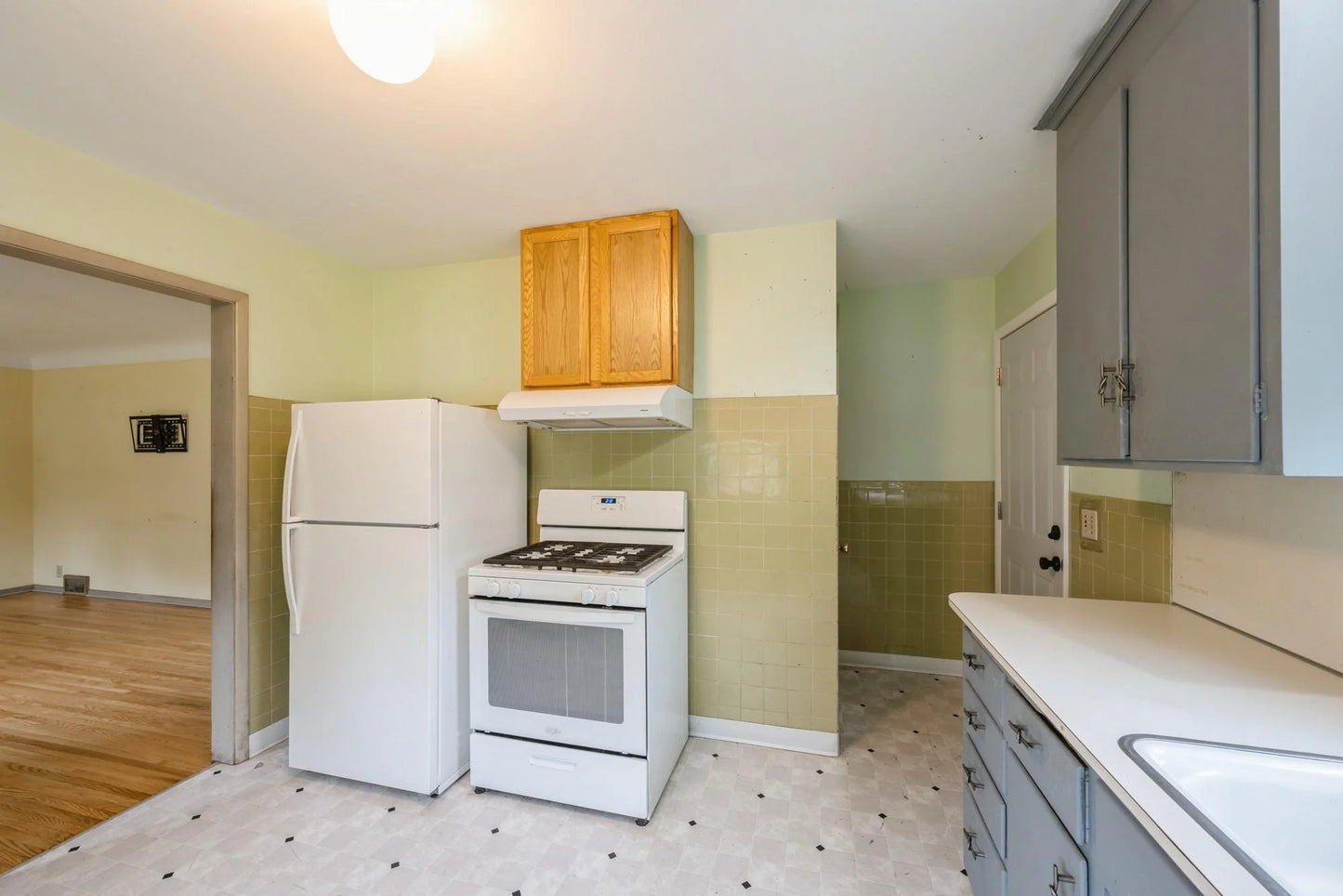 3425 Cleveland Street, Minneapolis, MN 55418