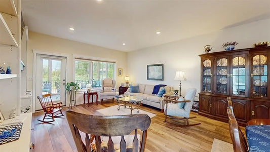 2506 Neal Court, Stillwater, MN 55082