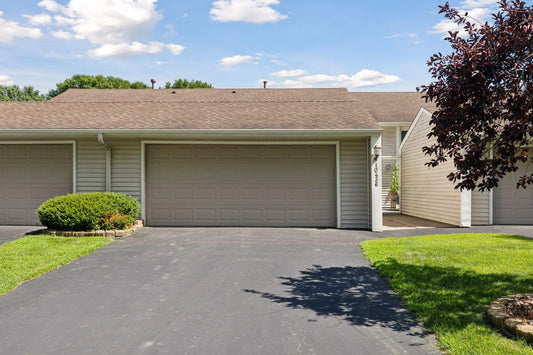 10436 Yorktown Lane, Maple Grove, MN 55369