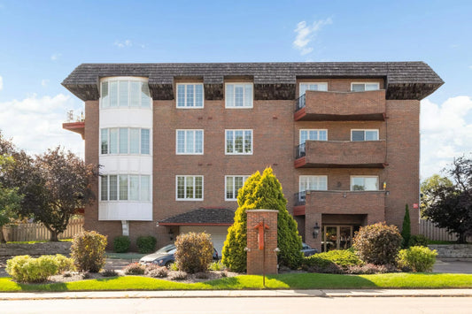6300 Xerxes Avenue, Edina, MN 55423